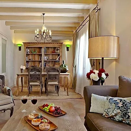 Gullu Mansions Hotel 3*